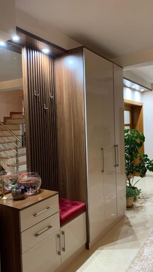 Guest House Nuhii Ούλτσιν Εξωτερικό φωτογραφία