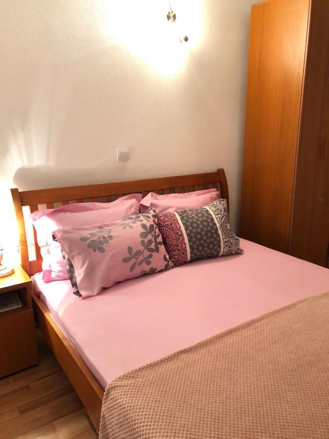 Guest House Nuhii Ούλτσιν Εξωτερικό φωτογραφία